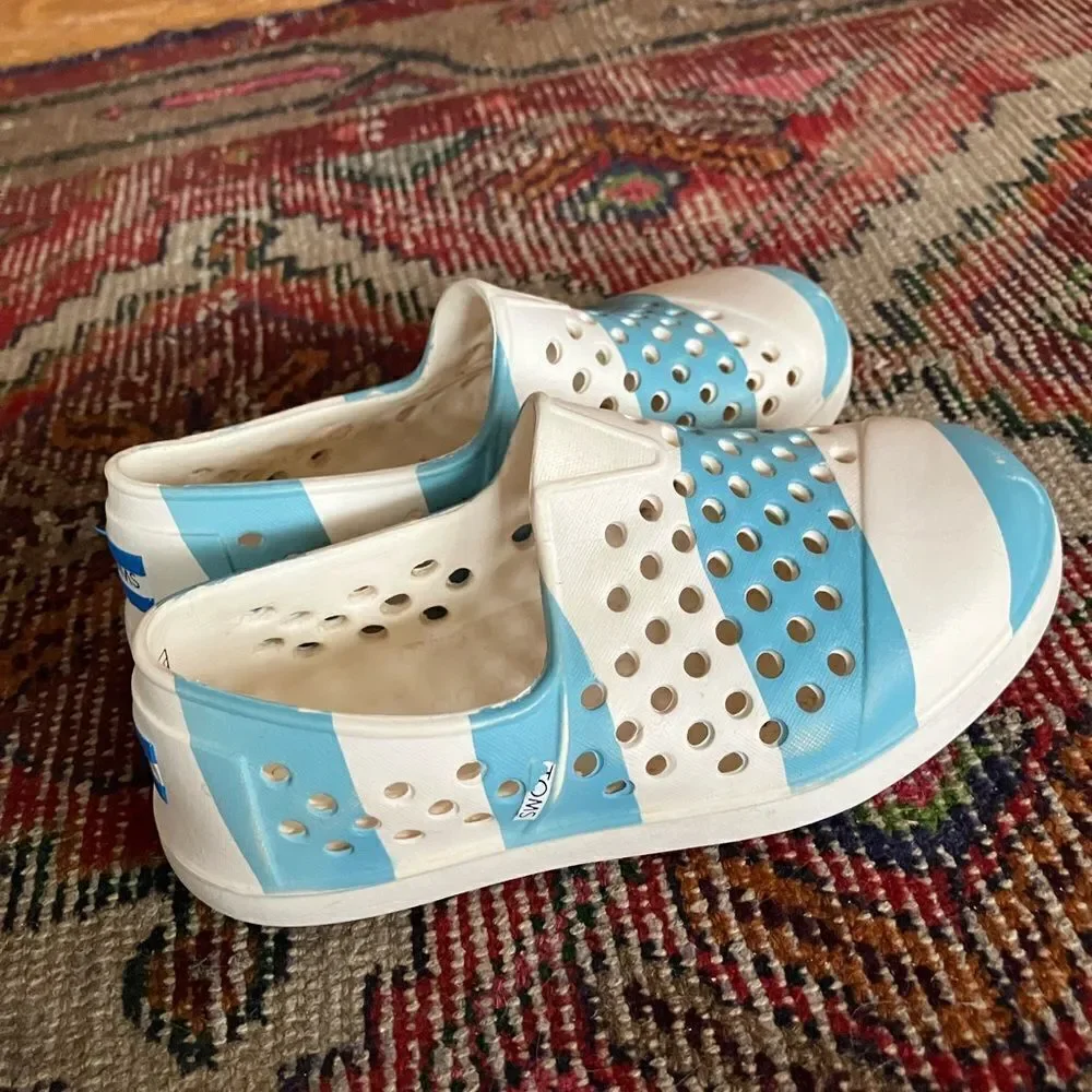 Toms Blue and White Shoes with Slip-On Style and Ventilated Design